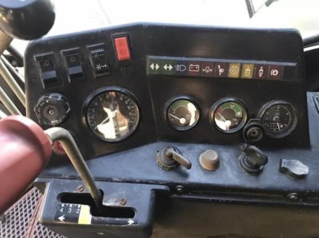 Oldtimer-Mähdrescher des Typs John Deere 1085, Neumaschine in Вінниця (Bild 2)