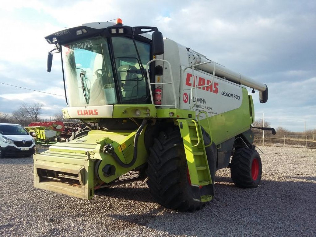 Oldtimer-Mähdrescher des Typs CLAAS Lexion 580, Neumaschine in Біла Церква (Bild 1)