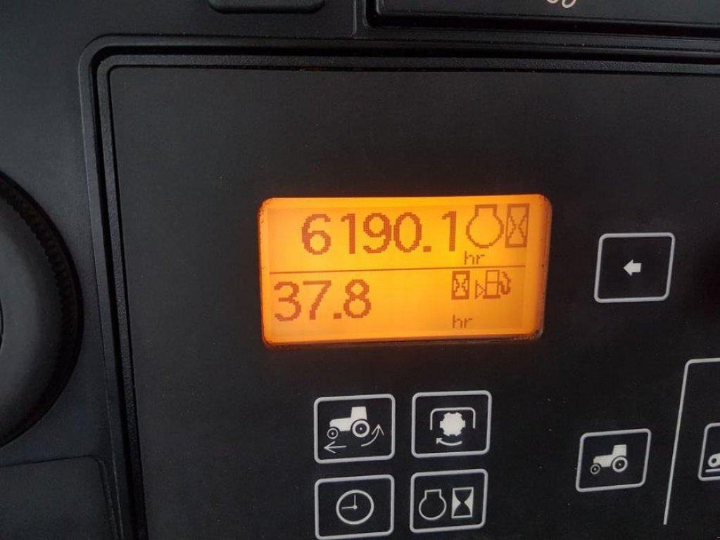 Oldtimer-Traktor des Typs John Deere 7930, Neumaschine in Біла Церква (Bild 8)