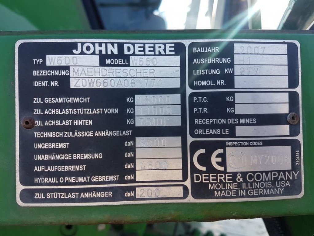 Oldtimer-Mähdrescher des Typs John Deere W660, Neumaschine in Біла Церква (Bild 8)