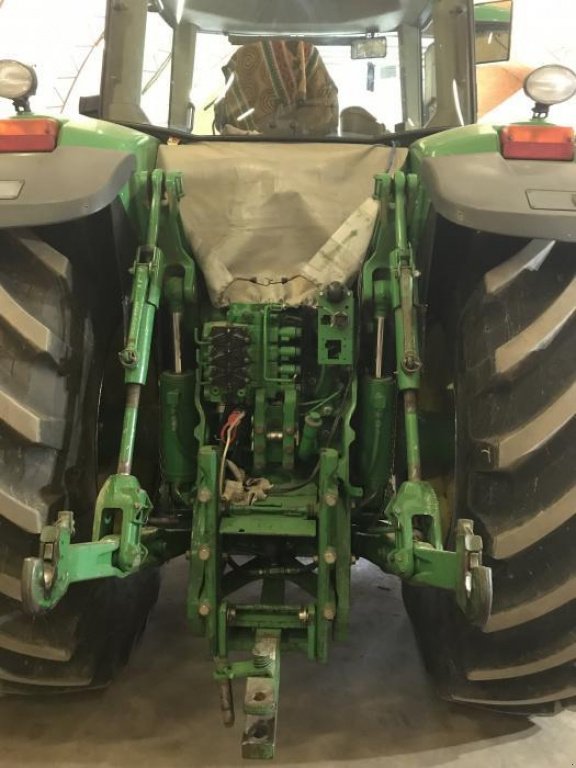 Oldtimer-Traktor des Typs John Deere 8520, Gebrauchtmaschine in Біла Церква (Bild 3)