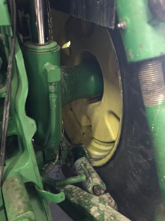 Oldtimer-Traktor des Typs John Deere 8520, Gebrauchtmaschine in Біла Церква (Bild 5)