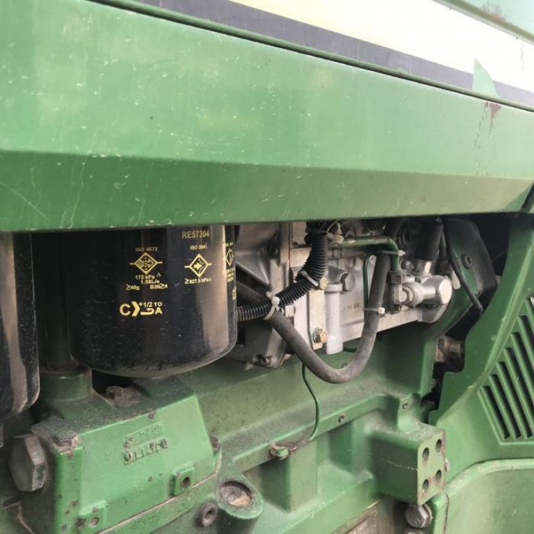 Oldtimer-Traktor des Typs John Deere 8400, Gebrauchtmaschine in Біла Церква (Bild 11)