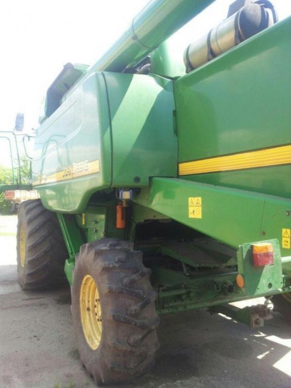 Oldtimer-Mähdrescher des Typs John Deere 9640 WTS, Neumaschine in Харків (Bild 3)