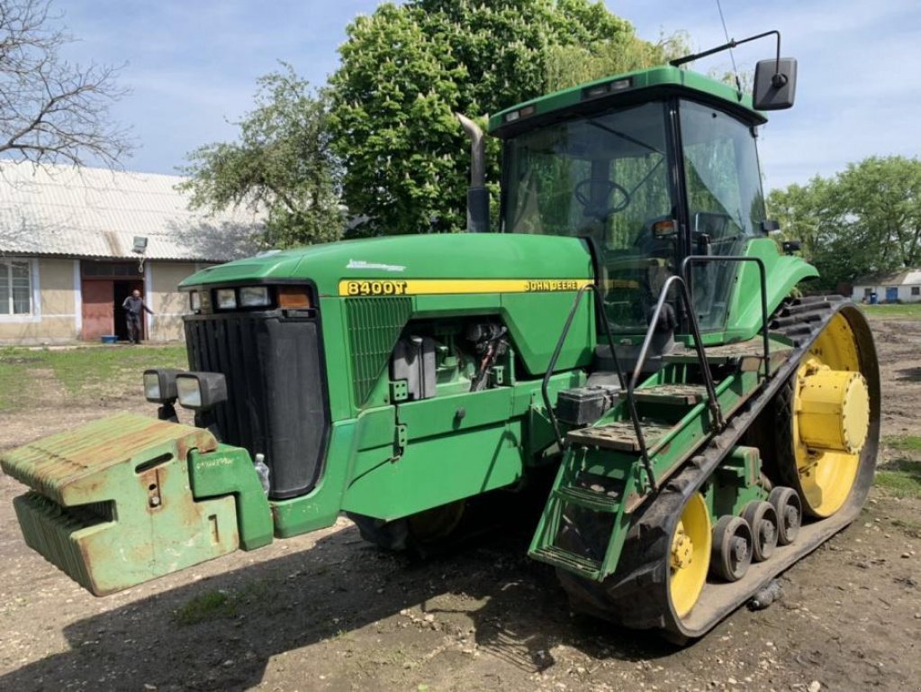 Raupentraktor des Typs John Deere 8400T, Gebrauchtmaschine in Полтава (Bild 1)