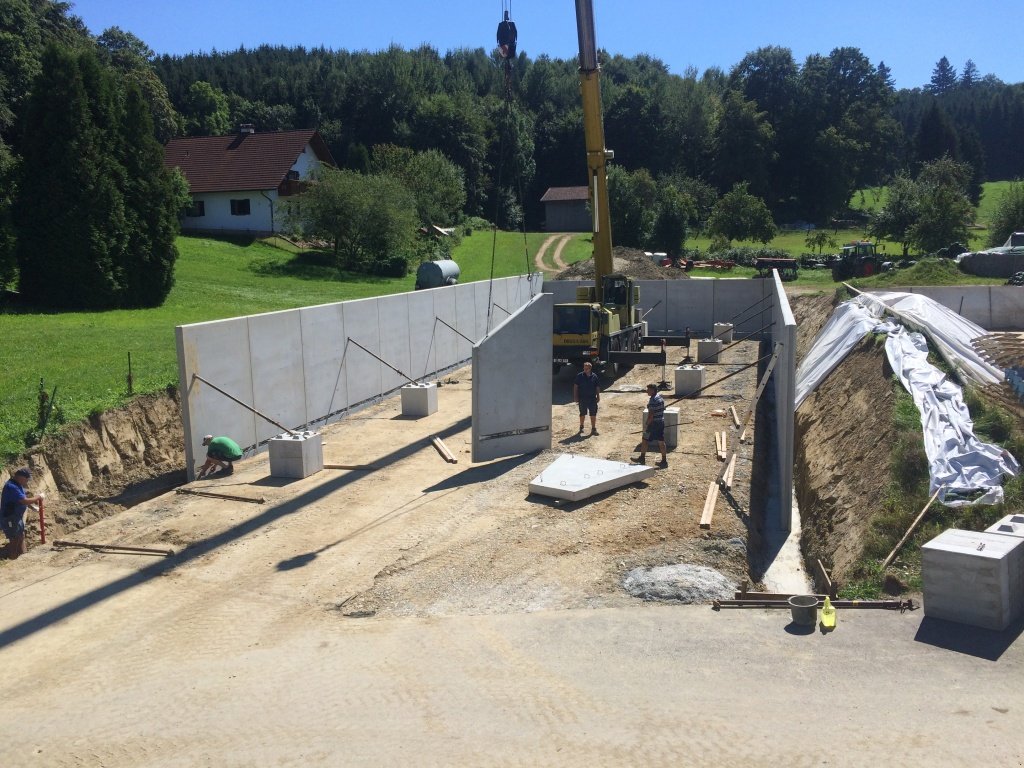 Sonstiges des Typs Müller Fahrsilo _Gerade Wand_, Neumaschine in Neuburg a. d. Kammel (Bild 8)