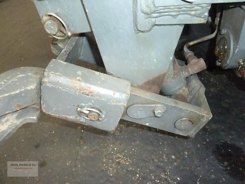 Schmalspurtraktor des Typs BERGmeister Fronthydraulik, Gebrauchtmaschine in Tapfheim (Bild 3)