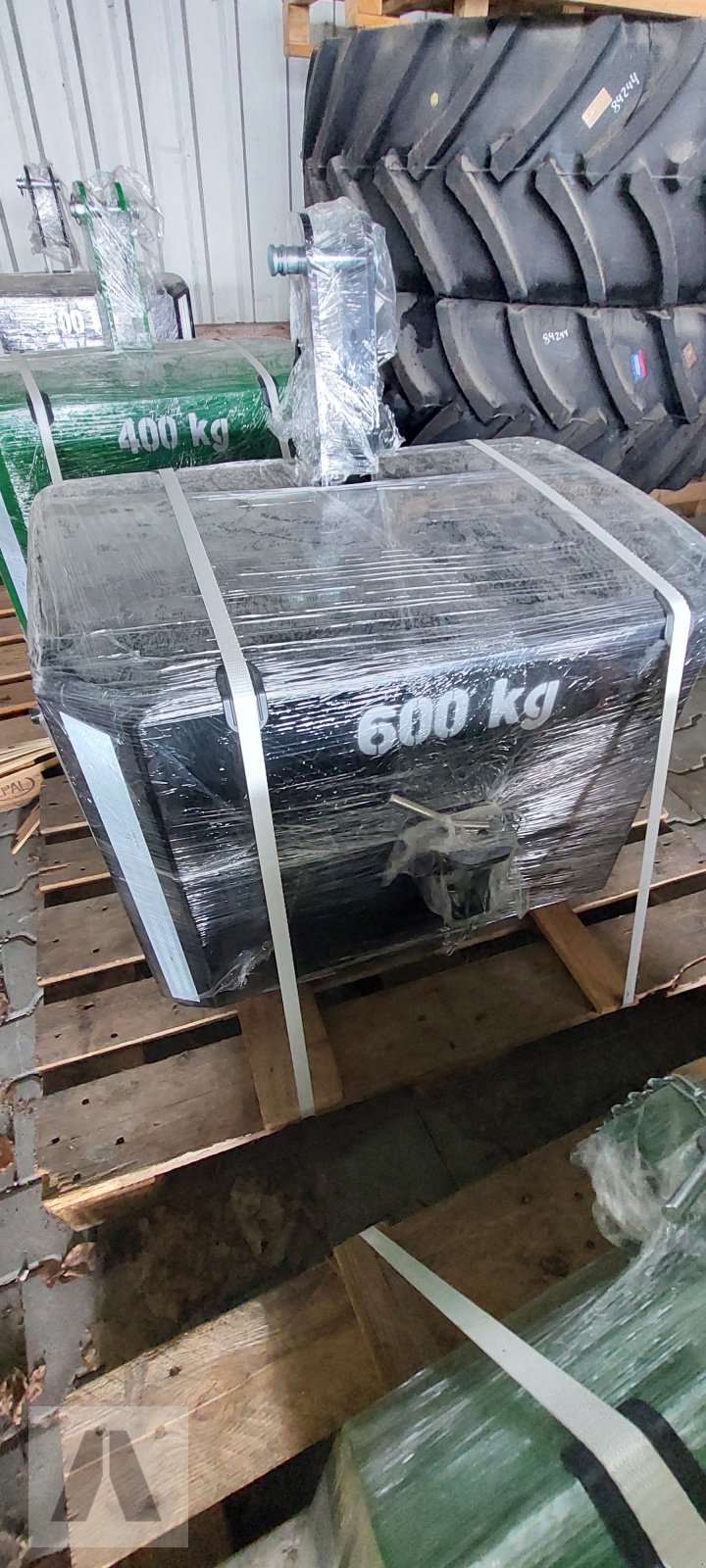 Frontgewicht des Typs JMF 400 - 1600 Kg, Neumaschine in Schwabmünchen (Bild 3)