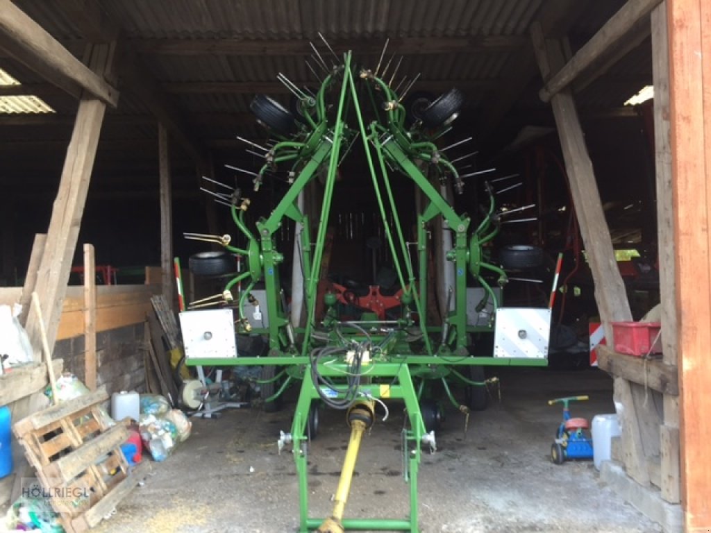 Kreiselheuer des Typs Krone KWT 10.50/8x7, Gebrauchtmaschine in Hohenburg (Bild 2)