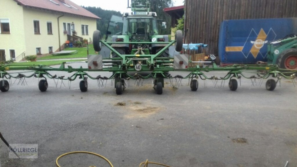 Kreiselheuer des Typs Krone KWT 10.50/8x7, Gebrauchtmaschine in Hohenburg (Bild 12)