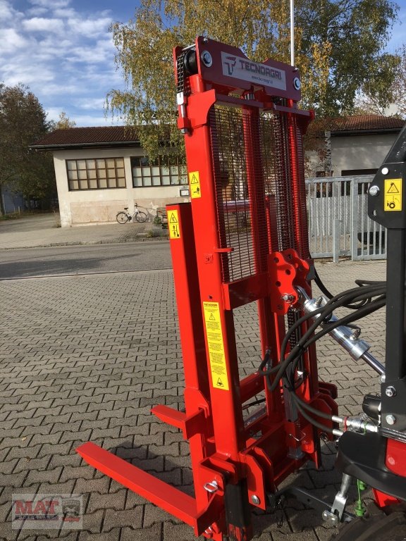 Heckstapler/Anbaustapler des Typs Tecnoagri Eco 2515, Neumaschine in Waldkraiburg (Bild 3)