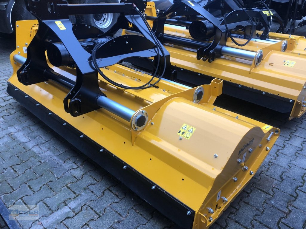 Mulchgerät & Häckselgerät des Typs Müthing MUM 280 Pro, Neumaschine in Massing (Bild 2)