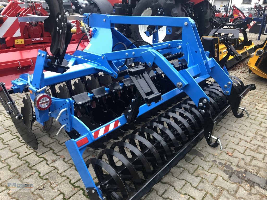 Kurzscheibenegge des Typs stekro 3000, Neumaschine in Massing (Bild 2)