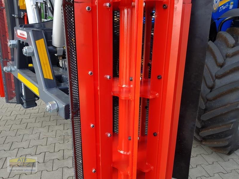 Packer & Walze des Typs Madara Messerwalze RLS 646, Neumaschine in Teublitz (Bild 17)