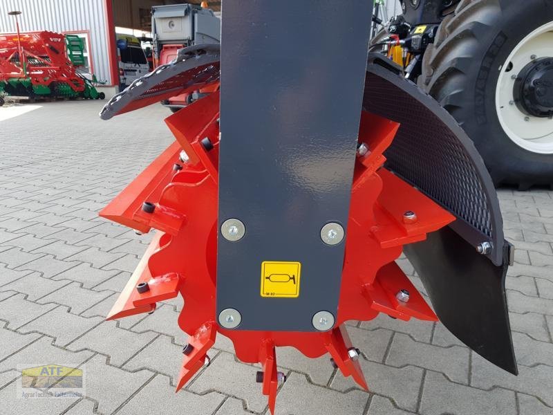 Packer & Walze des Typs Madara Messerwalze RLS 646, Neumaschine in Teublitz (Bild 10)