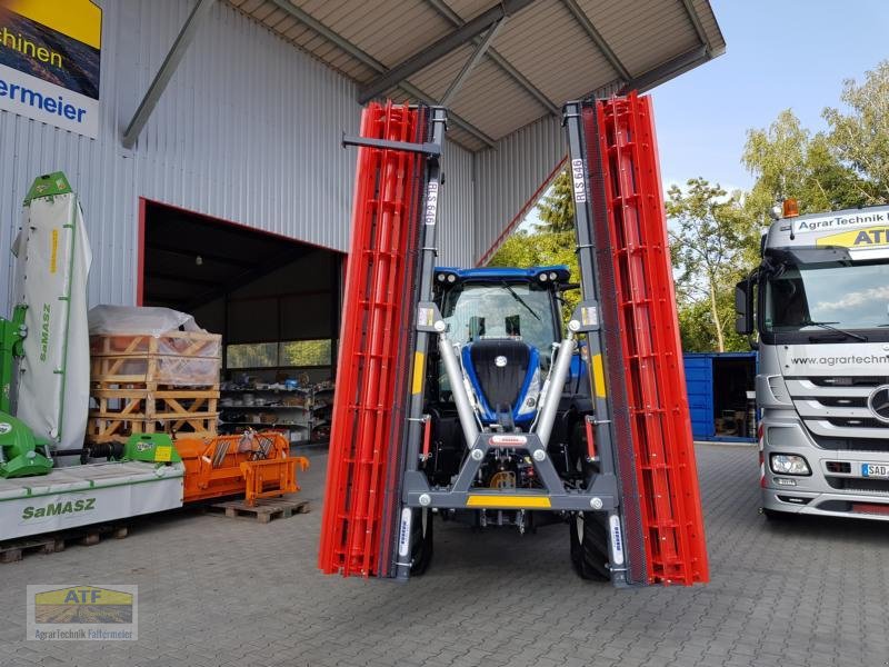 Packer & Walze des Typs Madara Messerwalze RLS 646, Neumaschine in Teublitz (Bild 12)