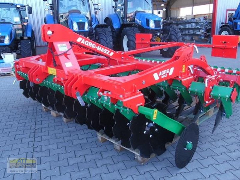 Kurzscheibenegge des Typs Agro-Masz BTC 30, Neumaschine in Teublitz (Bild 1)