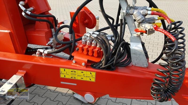 Abrollcontainer des Typs PRONAR T185, Neumaschine in Teublitz (Bild 10)