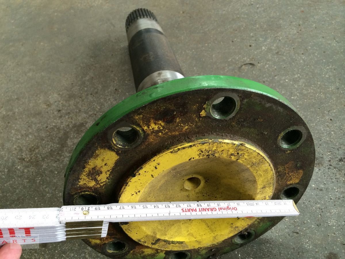 Getriebe & Getriebeteile des Typs John Deere Achswelle Hinterachse 2850, Gebrauchtmaschine in Ainring (Bild 2)