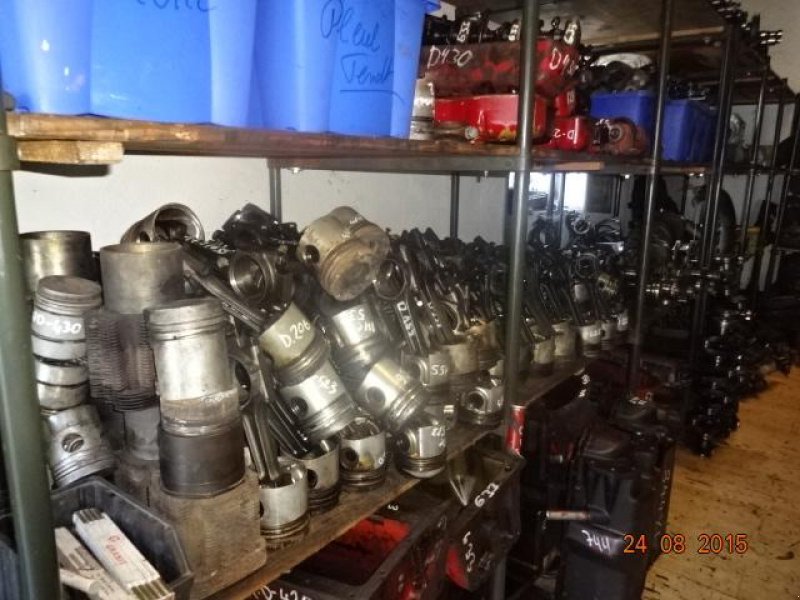 Sonstige Ersatzteile des Typs Fendt 306 LSA nur in Teilen und viele andere Teile von Fendt 300 Serien, gebraucht in Neureichenau (Bild 1)