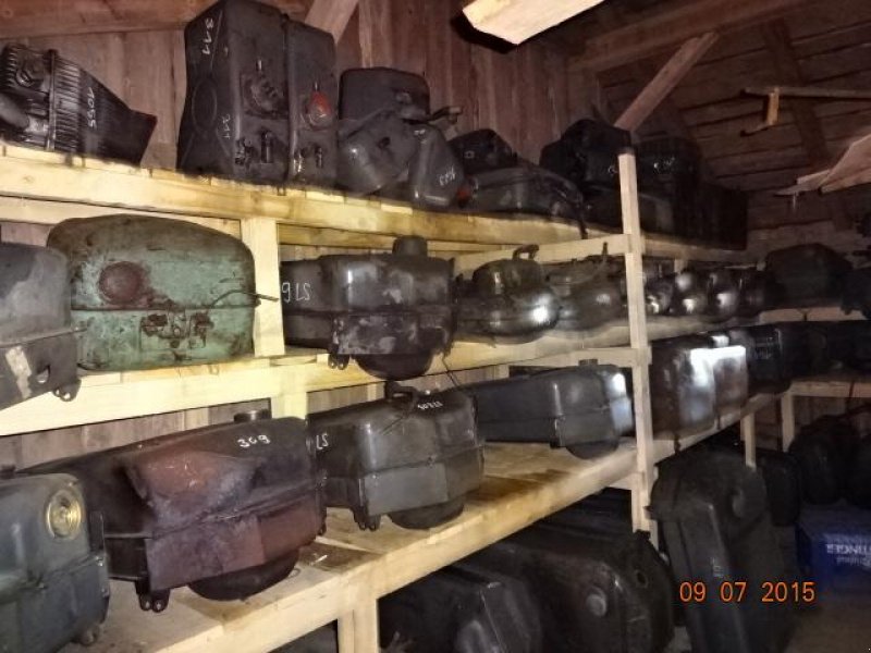 Sonstiges Traktorzubehör des Typs Fendt 610 S- 611- 612- 614- 615   Allrad in Teilen, Gebrauchtmaschine in Neureichenau (Bild 9)