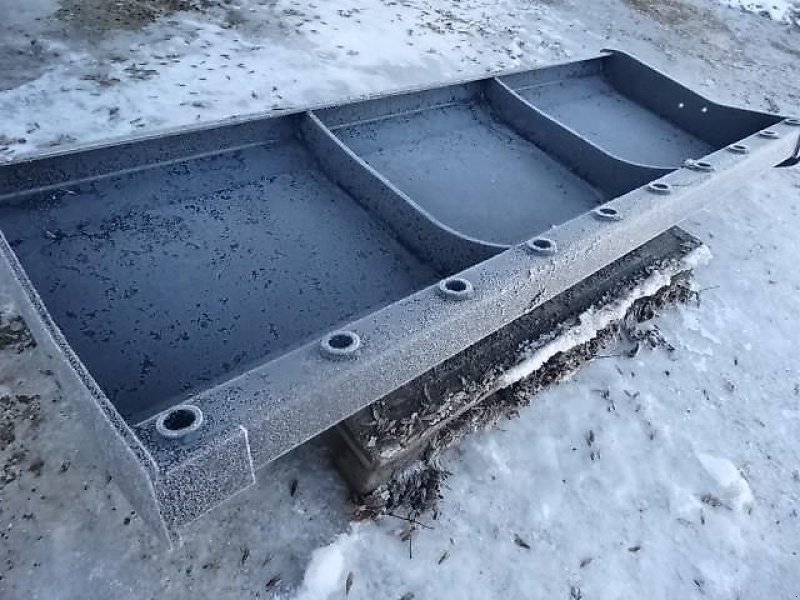 Frontladerzubehör des Typs M&H Dunggabeln 1,2 bis 2,4 Meter Euro Schnellwechselanbau, Neumaschine in Neureichenau (Bild 1)