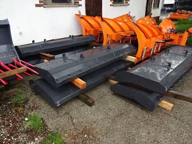 Frontladerzubehör des Typs M&H Dunggabeln 1,2 bis 2,4 Meter Euro Schnellwechselanbau, Neumaschine in Neureichenau (Bild 5)