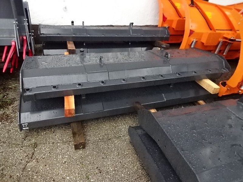 Frontladerzubehör des Typs M&H Dunggabeln 1,2 bis 2,4 Meter Euro Schnellwechselanbau, Neumaschine in Neureichenau (Bild 8)