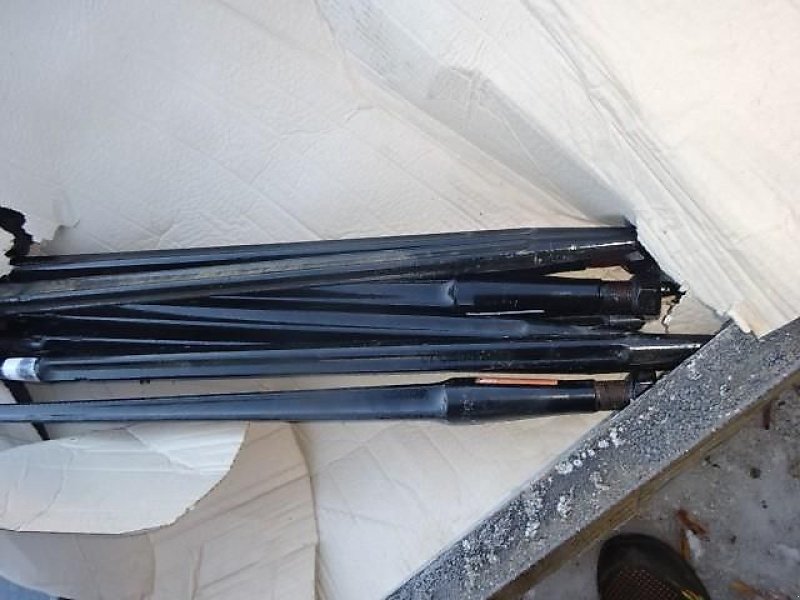 Frontladerzubehör des Typs M&H Dunggabeln 1,2 bis 2,4 Meter Euro Schnellwechselanbau, Neumaschine in Neureichenau (Bild 12)