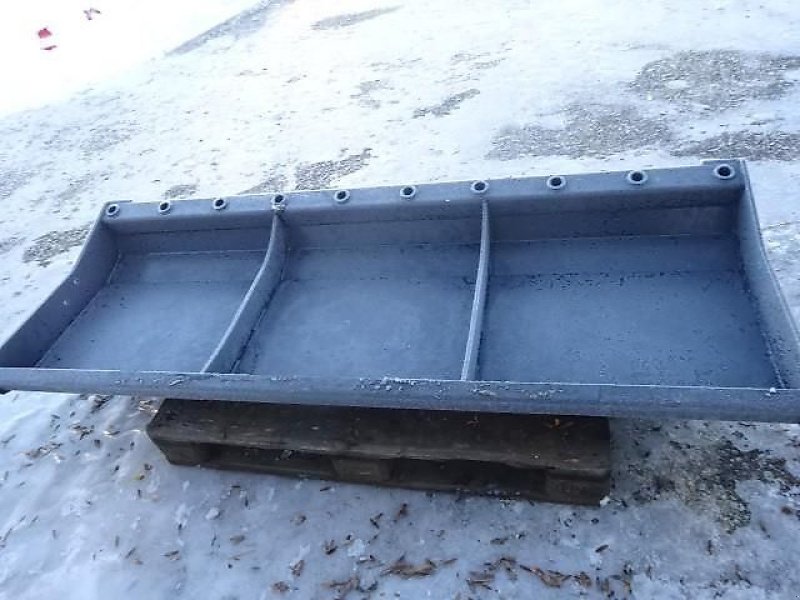 Frontladerzubehör des Typs M&H Dunggabeln 1,2 bis 2,4 Meter Euro Schnellwechselanbau, Neumaschine in Neureichenau (Bild 11)