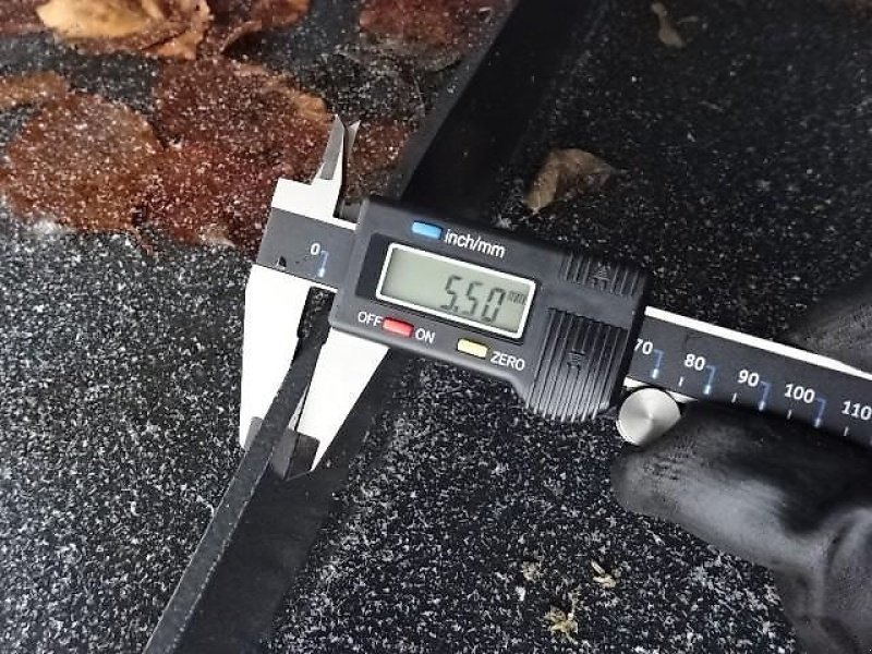 Ladeschaufel des Typs Euro Universalschaufel 1,2 Meter m Hardoxschürfleiste- Größe S, Neumaschine in Neureichenau (Bild 22)