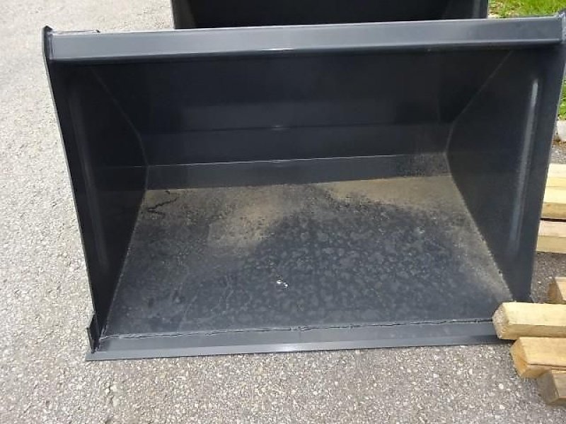 Ladeschaufel des Typs Euro Universalschaufel 1,2 Meter m Hardoxschürfleiste- Größe S, Neumaschine in Neureichenau (Bild 4)