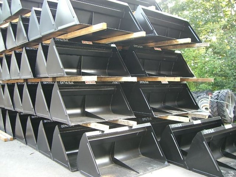 Ladeschaufel des Typs Euro Universalschaufel 1,2 Meter m Hardoxschürfleiste- Größe S, Neumaschine in Neureichenau (Bild 7)
