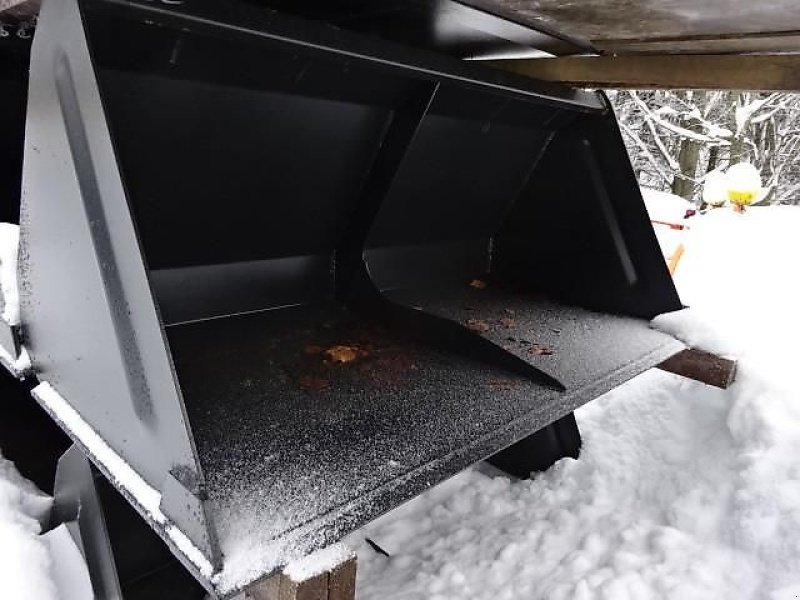 Ladeschaufel des Typs Euro Frontladerschaufel NEU 1,5 M-Universal-  Hardoxschürfleiste Größe S, Neumaschine in Neureichenau (Bild 11)