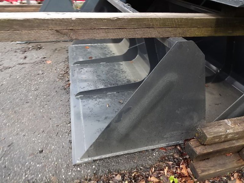 Ladeschaufel des Typs Euro NEUE Frontladerschaufel 1,8 Meter - Universalschaufel -Hardox- Größe S, Neumaschine in Neureichenau (Bild 9)