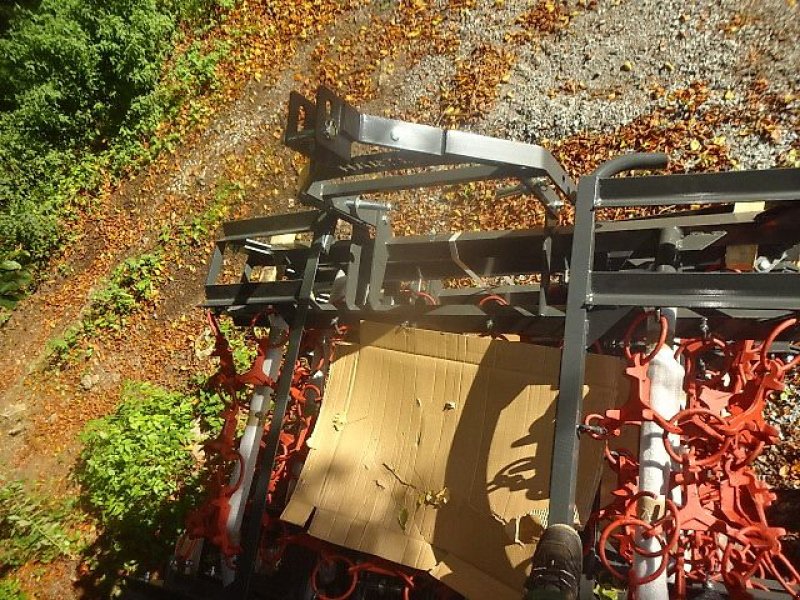 Wiesenegge des Typs M&H 3/R/B NEUE Wiesenegge 3 Meter- 3 Teilig- klappbar, Neumaschine in Neureichenau (Bild 10)