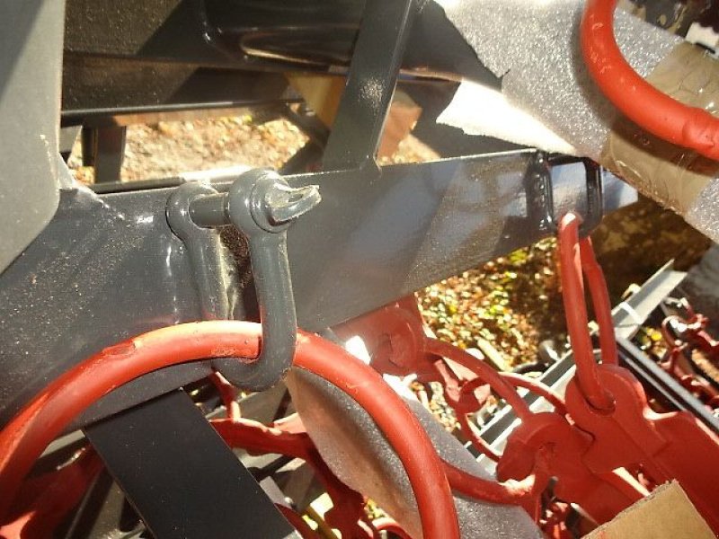 Wiesenegge des Typs M&H 3/R/B NEUE Wiesenegge 3 Meter- 3 Teilig- klappbar, Neumaschine in Neureichenau (Bild 12)