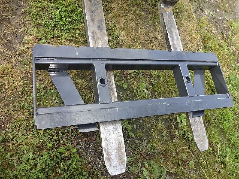 Palettengabel des Typs Euro SONDERPREISE-NEUE Palettengabel mit 1,2 mtr. Zinken  - Rahmen mit Zinken, Neumaschine in Neureichenau (Bild 1)