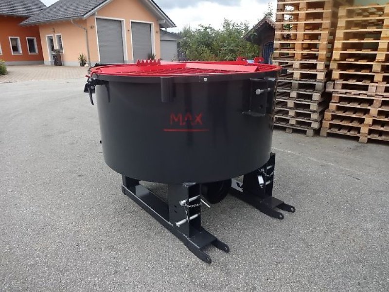 Betonmischer des Typs H-L-M 800 H- L- M- Zwangsmischer - Futtermischer, Neumaschine in Neureichenau (Bild 1)