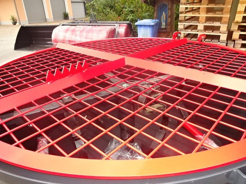 Betonmischer des Typs H-L-M 800 H- L- M- Zwangsmischer - Futtermischer, Neumaschine in Neureichenau (Bild 3)