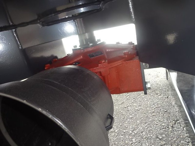 Betonmischer des Typs H-L-M 800 H- L- M- Zwangsmischer - Futtermischer, Neumaschine in Neureichenau (Bild 8)