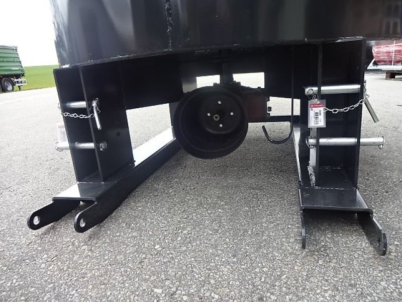 Betonmischer des Typs H-L-M 800 H- L- M- Zwangsmischer - Futtermischer, Neumaschine in Neureichenau (Bild 12)