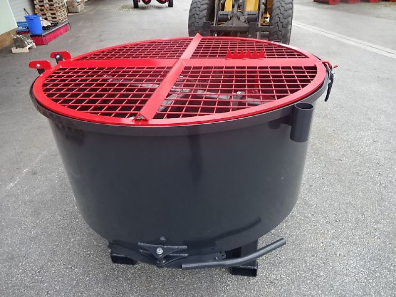 Betonmischer des Typs H-L-M 800 H- L- M- Zwangsmischer - Futtermischer, Neumaschine in Neureichenau (Bild 4)