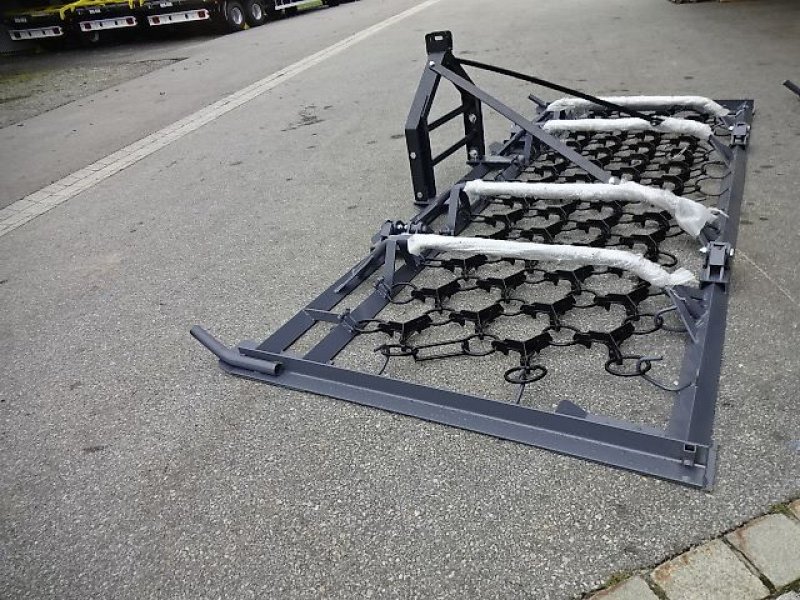 Wiesenegge des Typs M&H H LM 4 M- 4 Reihig- schwere Ausführung -, Neumaschine in Neureichenau (Bild 13)