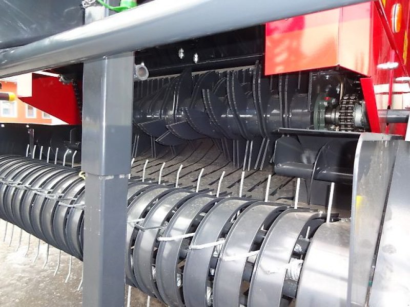 Rundballenpresse des Typs Metal-Fach Z 562 RW-    NEU  - Mit Rotor - Schneidwerk- Sonderpreis, Neumaschine in Neureichenau (Bild 10)