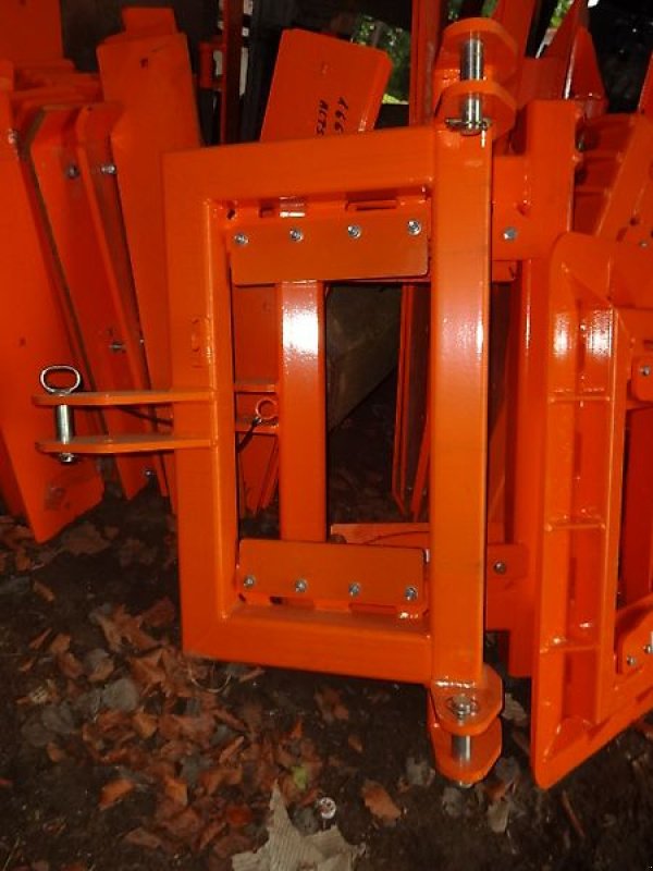 Schneepflug des Typs SaMASZ Teile von Samasz Schneepflügen - Verschiedenen Einzelteile auf Anfrage, Neumaschine in Neureichenau (Bild 1)