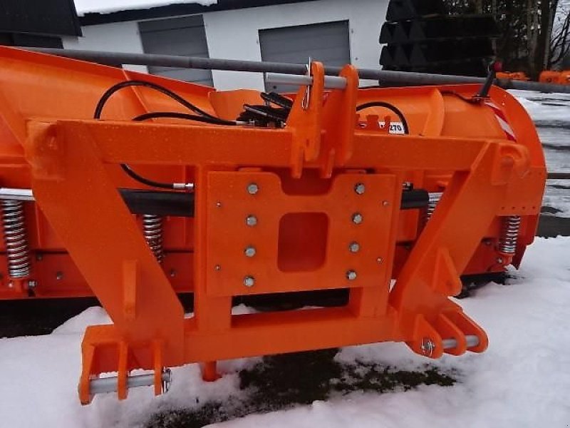 Schneepflug des Typs SVD Vario M  270 Hydraulisch 2,70 Meter -, Neumaschine in Neureichenau (Bild 21)
