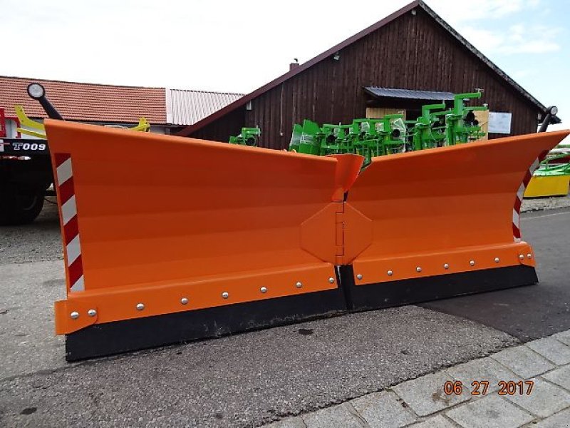 Schneepflug des Typs SVD Vario M  270 Hydraulisch 2,70 Meter -, Neumaschine in Neureichenau (Bild 10)