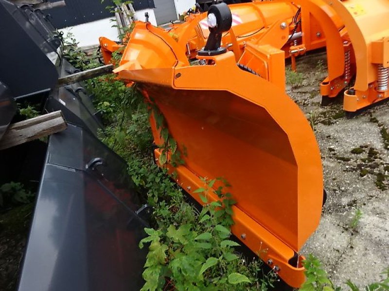 Schneepflug des Typs SVD Vario M  270 Hydraulisch 2,70 Meter -, Neumaschine in Neureichenau (Bild 20)