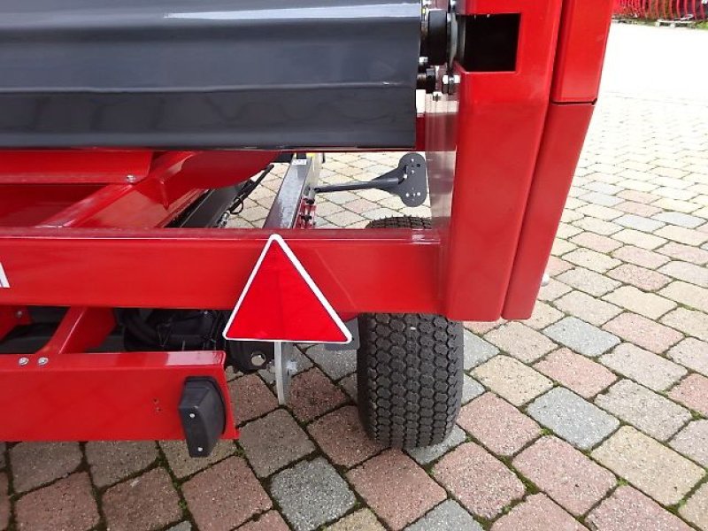 Ballenwickler des Typs Metal-Fach NEU - Z 237 -  -Ballenwickelgerät-  Selbstlader, Neumaschine in Neureichenau (Bild 22)